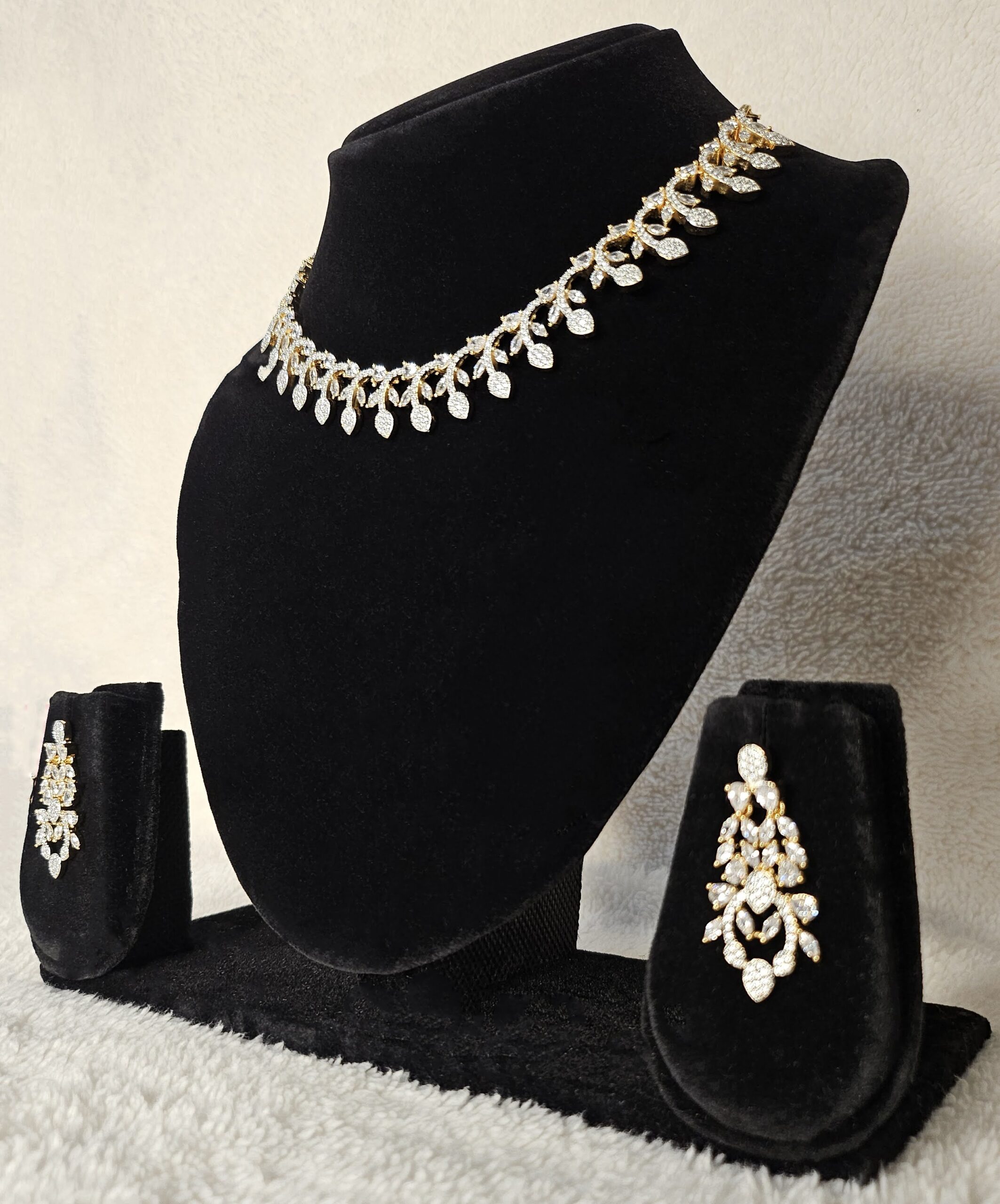 Crystal Leaf Rhodium Choker Set - Image 2
