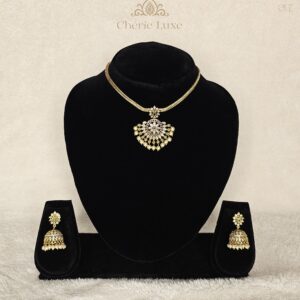 Classic White Stone & Pearl Pendant Set