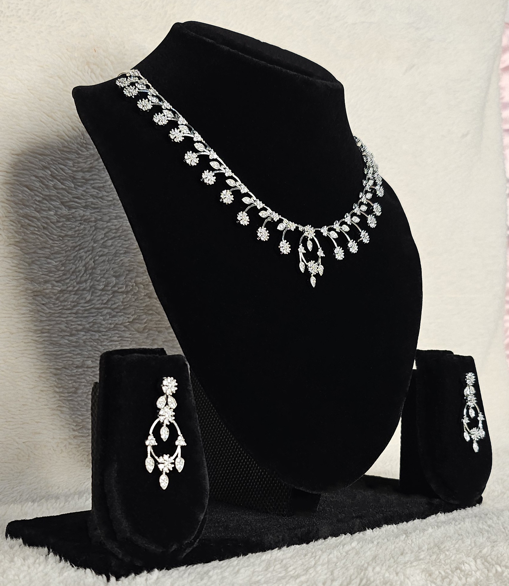 Floral Vine Rhodium Necklace Set - Image 2