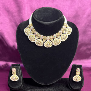 Classic White Kundan Rectangular Necklace Set