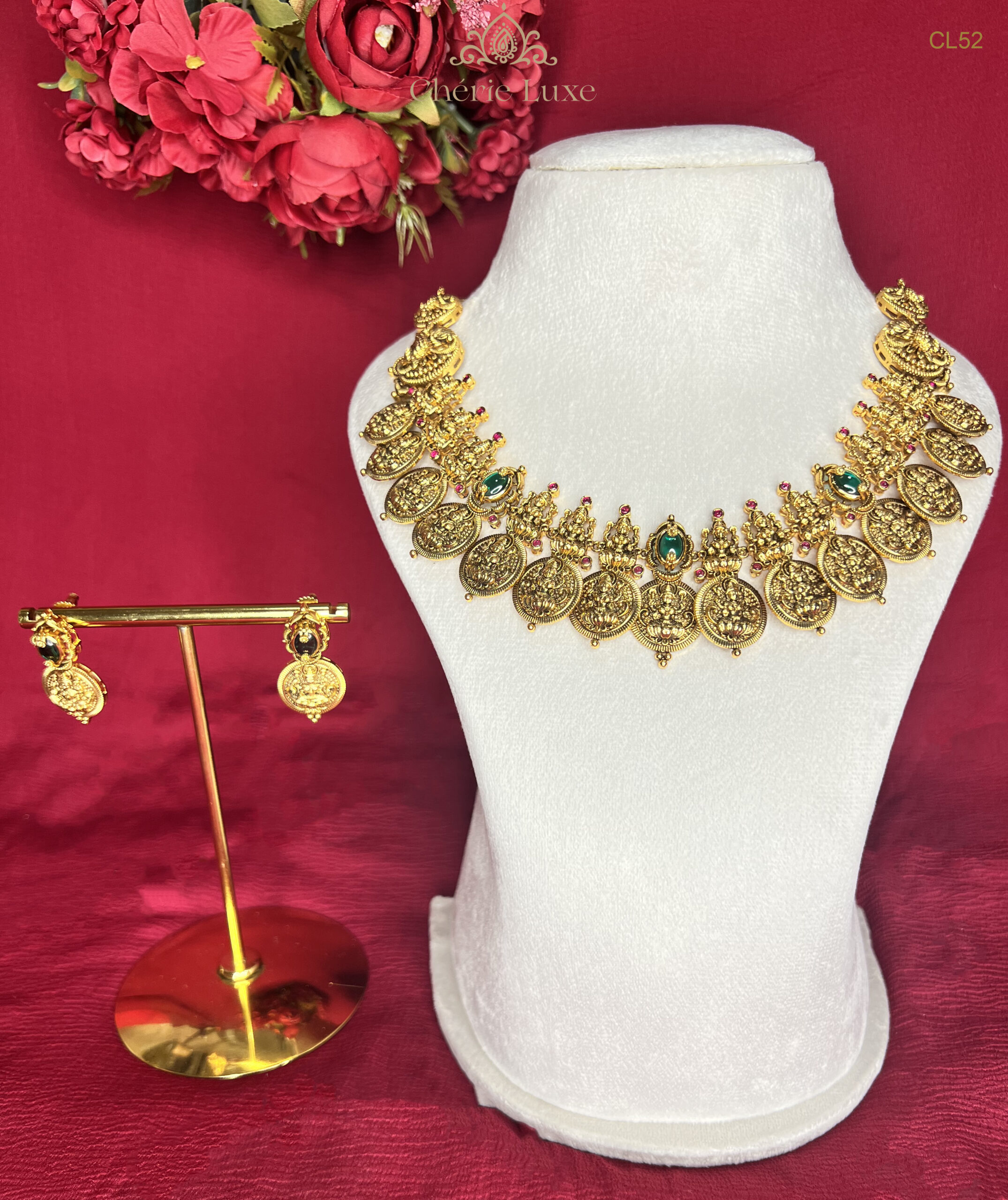 Divya Lakshmi Antique Kasumala Set