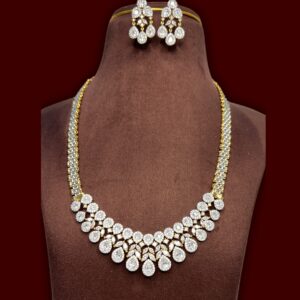 Elara Crystalline Necklace Set